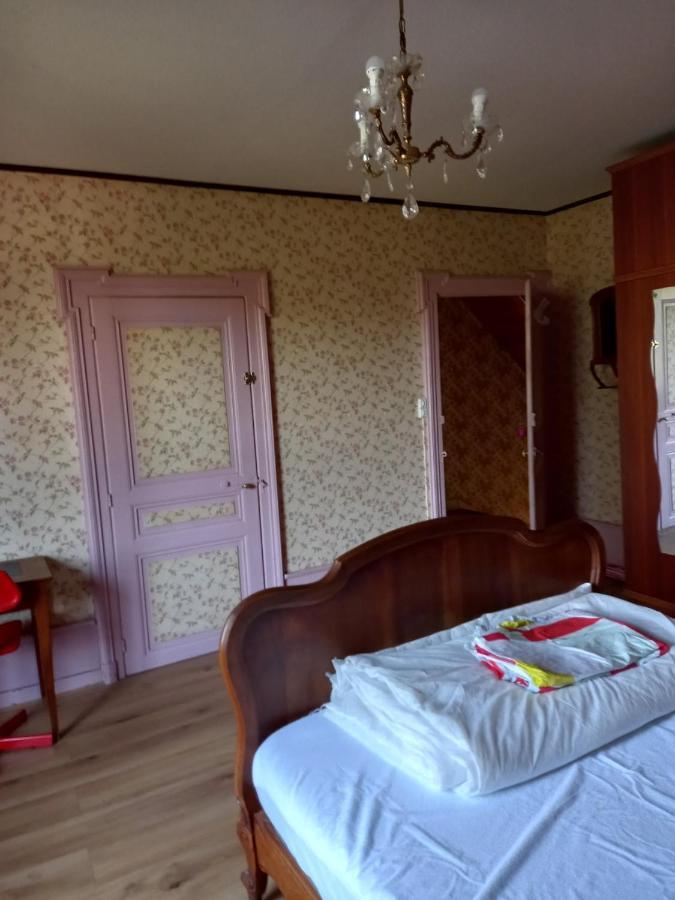 2 chambres d'hôtes privées louées séparément avec communs à partager Beaufort (Jura) Exterior foto
